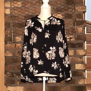 Lucky Brand hi low long sleeve blouse black floral
